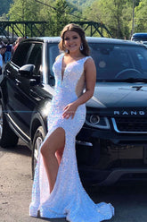 Vestido largo de sirena con lentejuelas, escote en V y espalda descubierta para baile de graduación.