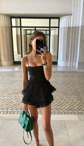 Vestido corto negro de tirantes finos estilo línea A para baile de bienvenida, lindo vestidito negro Y456