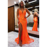 Robe de bal longue à bretelles spaghetti et paillettes orange avec fente