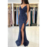 Robe de bal longue sirène à bretelles spaghetti et col en V avec fente latérale