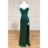 Robe de bal longue à bretelles spaghetti et plis fendus