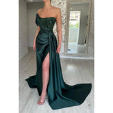 Robe de bal longue en satin vert illusion, sans bretelles, avec traîne