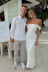 Marquina | Robe de soirée longue sirène en satin corail à épaules dénudées