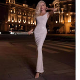 Robe longue extensible tendance dos nu pour soirée ou bal de promo