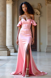 Robe de bal longue rose fourreau à volants et décolleté cœur avec fente