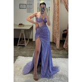 Robe fourreau longue scintillante à fente latérale et décolleté en cœur