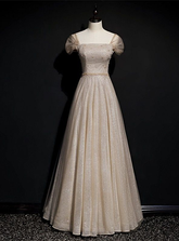 Robe de bal longue en tulle pailleté, ornée de sequins et de perles carrées (Y7585)