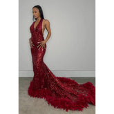 Robe de bal longue sirène en tulle transparent à paillettes et dos nu, col en V et plumes