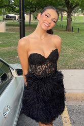 Bodycon Sweetheart Black Short Homecoming Dress with Feathers