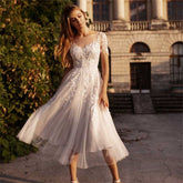 Sweetheart Neck A-Line Wedding Dresses For Women Appliques Lace Buttons Short Sleeves Tulle Bridal Gowns Robe De Mariée