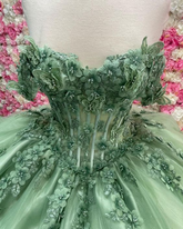 Robe de bal vert sauge à encolure cœur, ornée d'appliqués papillon, en tulle, pour les 16 ans, coupe trapèze, lacée, de luxe, référence Y4341