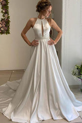 Vestidos de novia largos de satén, corte en A, escote halter, espalda descubierta y cinturón de cuentas WD562