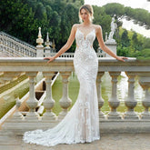 Magnifique robe de mariée sirène élégante et sexy en dentelle, épaules dénudées, sans manches, décolleté en V profond, style bohème, bustier