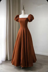 Robe de bal longue en satin couleur café, manches courtes bouffantes, col carré, robe de soirée féerique Y4962
