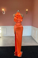 Vestido de fiesta de sirena con cuello alto, volantes y abertura, estilo encantador.