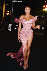 Vestido de fiesta largo rosa de sirena, sexy, con cuentas, sin mangas y abertura.