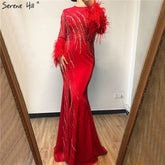 En oferta, sin devoluciones ni reembolsos. Vestido de noche rojo de Dubái con cuello redondo, lentejuelas, cuentas, plumas y mangas largas, corte sirena. Modelo 2025 LA70379