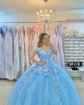 Robe de bal bleue en tulle à épaules dénudées avec appliques, modèle Sweet 16 Y6077