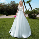 Elegant Women's Wedding Dresses V-Neck Lace Appliques Beads Belt Satin Buttons Back A-Line 2023 Vestido De Noiva Bridal Gowns