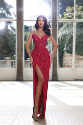 Precioso vestido largo de fiesta sin mangas, con lentejuelas y abertura, hasta el suelo