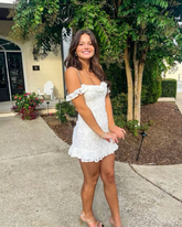 Vestido blanco ajustado y sexy para baile de bienvenida. Vestido blanco de cóctel Y5949