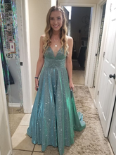 Vestido de noche brillante de corte A con escote en V, ideal para graduación (modelo Y6754)