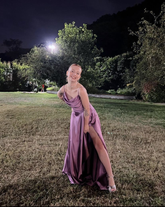 Vestido de noche sencillo de satén sin mangas con abertura Y5783