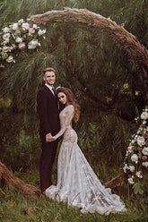 Vestidos de novia bohemios de encaje, manga larga y espalda descubierta estilo sirena WD733