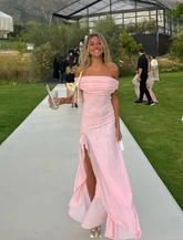 Elegante vestido de fiesta rosa de gasa con hombros descubiertos y abertura lateral Y8236