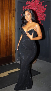 Robe de soirée noire élégante à décolleté cœur, robe de soirée noire Y4240