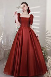 Robe de bal longue en satin bordeaux, coupe trapèze, manches courtes, Y1170