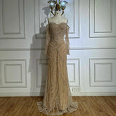 Robe de soirée luxueuse ornée de perles, manches longues et épaules dénudées, paillettes scintillantes (LA72824A)