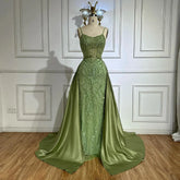 Robe de soirée de luxe vert sauge ornée de perles et d'une surjupe LA72733A