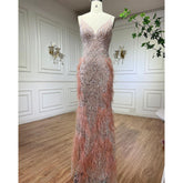 Vestidos de noche de sirena con plumas rosas 2025, vestidos de lujo de Dubái para mujer, fiesta de bodas LA72105