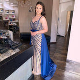 Vestido de fiesta árabe de lujo con escote corazón y cuentas, falda desmontable de sirena azul sexy, vestido formal de noche para mujer 2025 LA71786