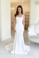 Vestido de novia sencillo de corte recto, escote cuadrado y espalda descubierta WD599