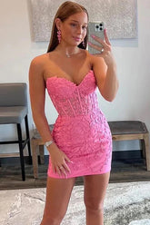 Vestido de fiesta ajustado rosa con apliques y escote corazón PD517