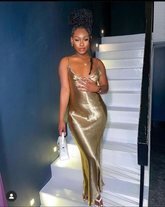 Robe de soirée élégante sans manches à fines bretelles Y1891