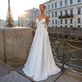 Robe de mariée sexy à fines bretelles, col en V, dos nu, en satin, traîne balayée, Vestidos De Novia Marriage Dresses LO2066