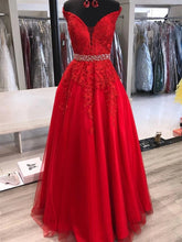 Vestidos de fiesta largos de tul y encaje con escote en A y hombros descubiertos, con cinturón, color rojo.