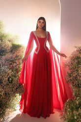 Superbe robe de bal rouge trapèze en tulle sans manches avec volants