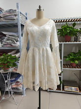 Vestido de noche largo de corte A con apliques de encaje vintage Y8371