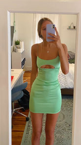 Vestido corto sexy con aberturas para fiesta de bienvenida Y1915