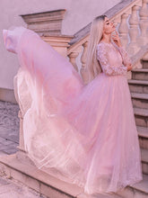 Vestidos de baile de gala con mangas largas, tul, encaje y joyas