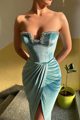 Encantadores vestidos largos de fiesta de noche de terciopelo, sin tirantes, con abertura frontal de cristal