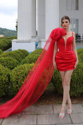 Charmante robe de bal courte en satin rouge à col en V et sans manches