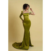 Elegante y moderno vestido de noche asimétrico de sirena con cuentas y mangas largas