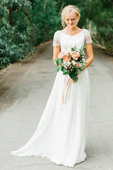 Robe de mariée trapèze en mousseline à col en V et perles WD402
