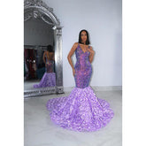 Robe de bal longue sirène à bretelles spaghetti et col en V, avec appliques pailletées