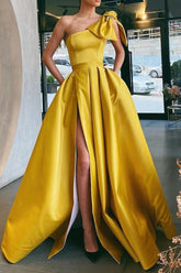 Robe de bal longue jaune asymétrique à une épaule, coupe trapèze, fente sur le devant